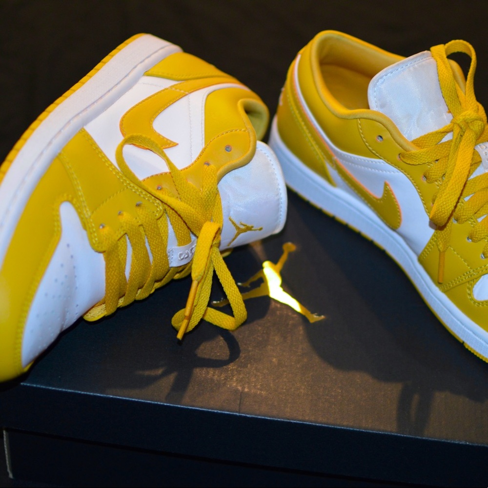 Air Jordan 1 Low